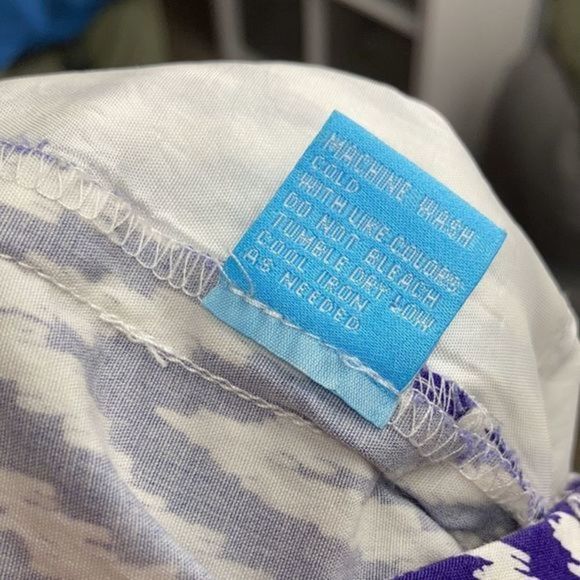 J. McLaughlin Violet and White Mini Iris Dawson Shorts - Picture 10 of 10